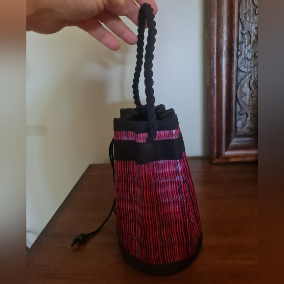 Unique Red Black Reed Mini Cocktail Evening Bag Satin Cord Drawstring Close - Picture 2 of 7